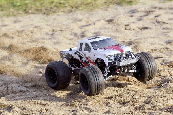 4016139197272: Reely NEW1 Brushless 1:10 RC Modellauto Elektro Monstertruck Allradantrieb (4WD) 100% RtR 2,4 GHz inkl. Akku, Ladegerät und Senderbatterien. Mini thumb
